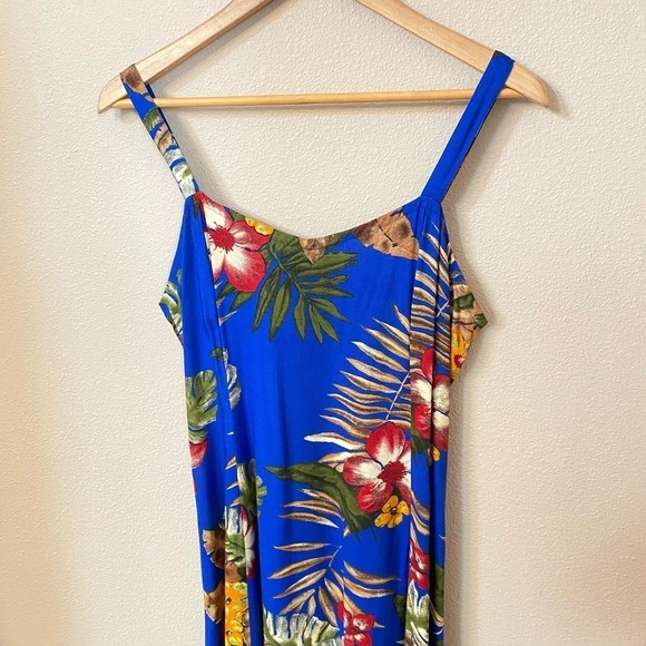 Serendipity Maui 100% Natural Rayon Tropical Maxi Dress Side Slits Luau Size M - Picture 3 of 12